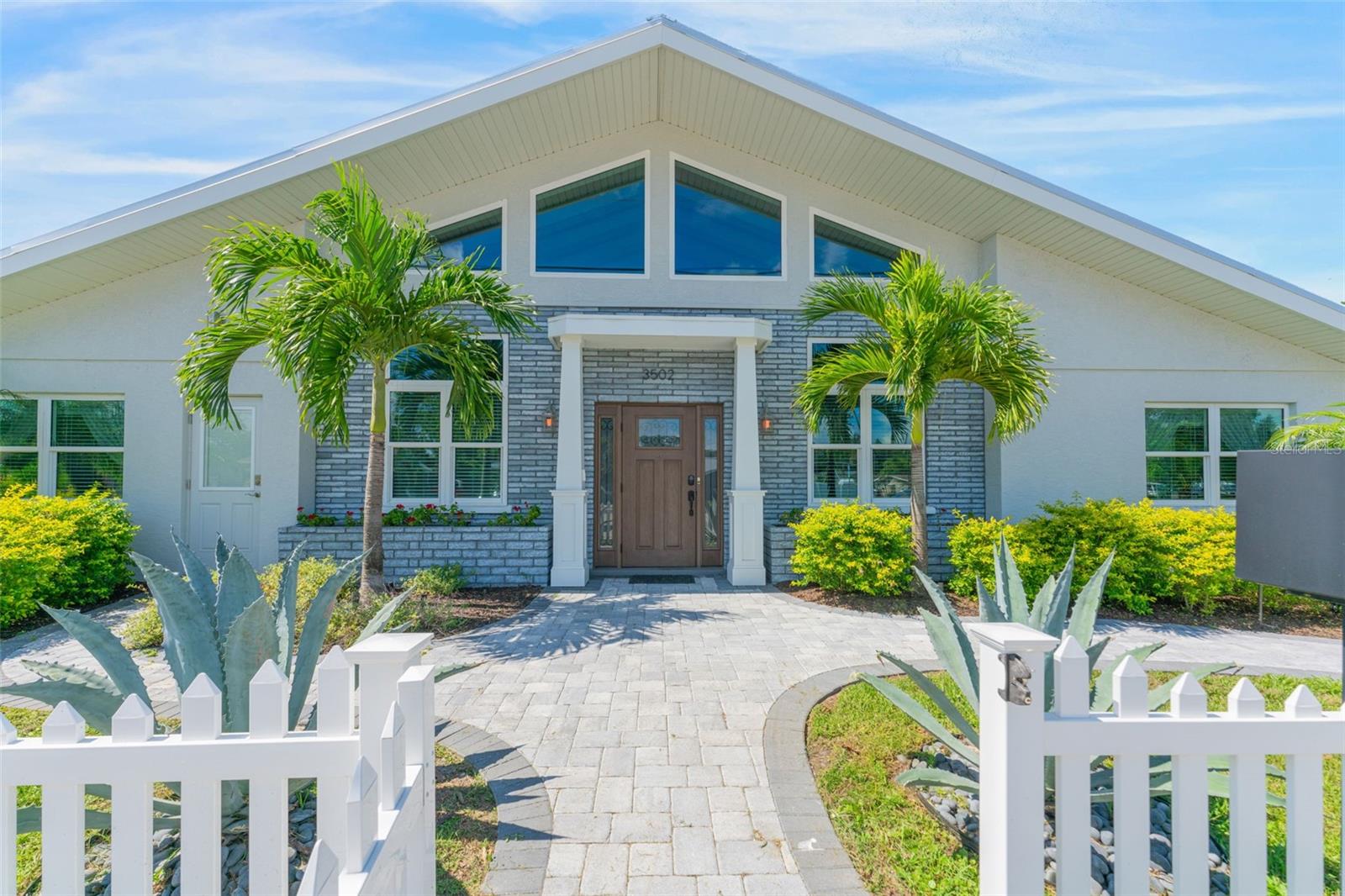 3502 Bahia Vista St
