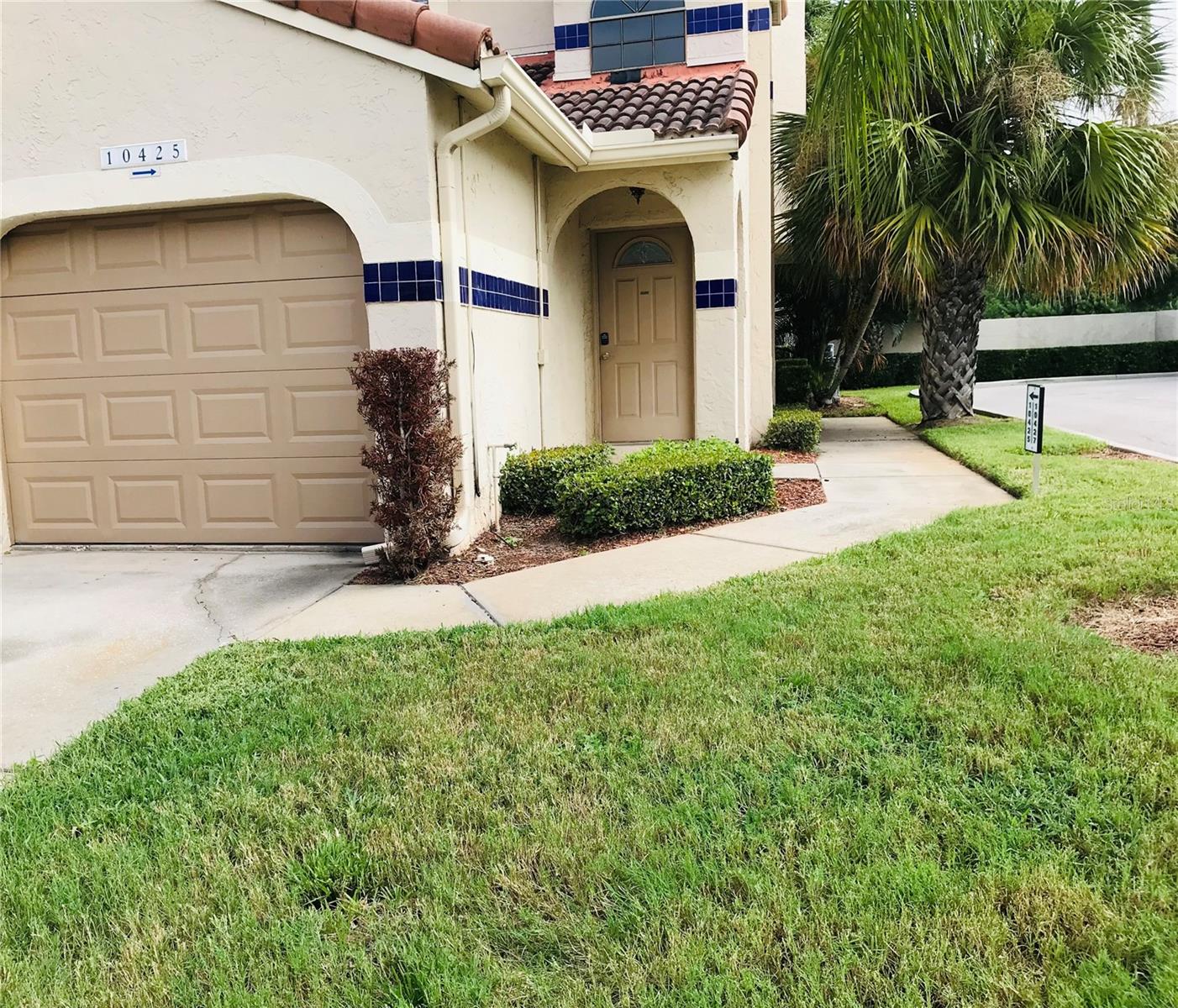10425 LA Mirage CT #202