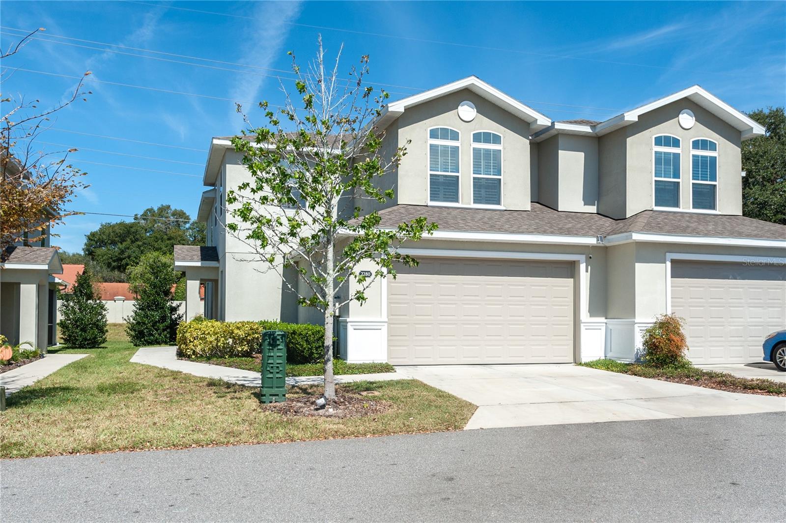 2280 Montview Dr