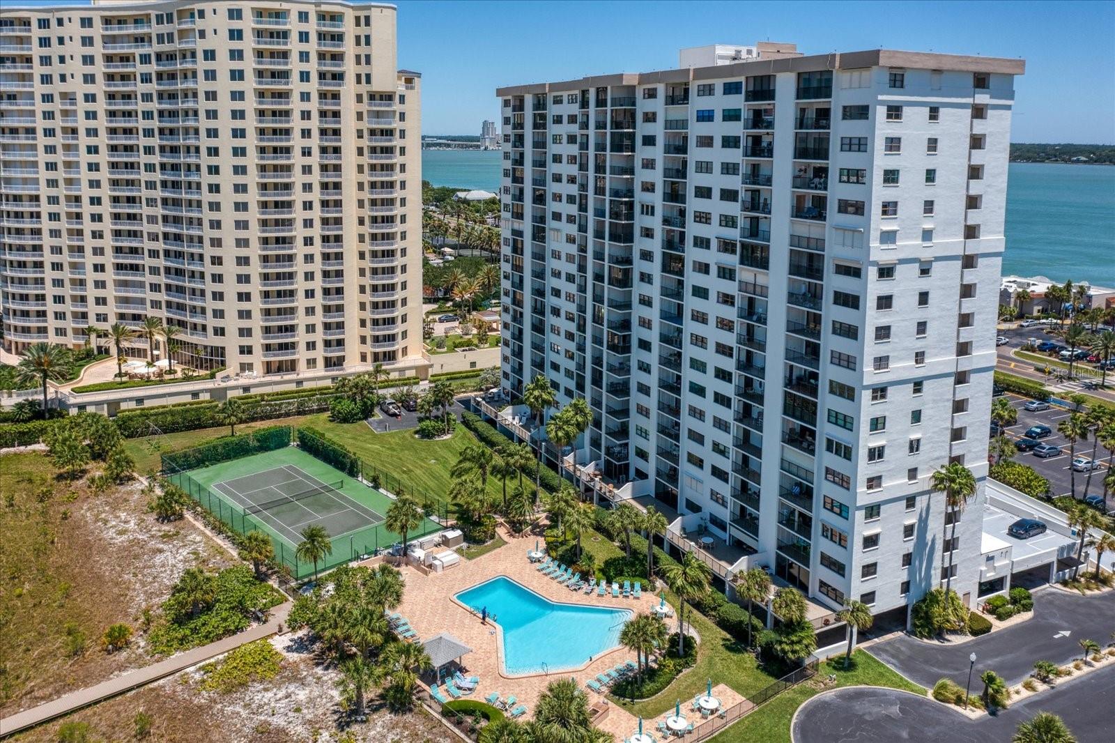 1230 Gulf Blvd #402
