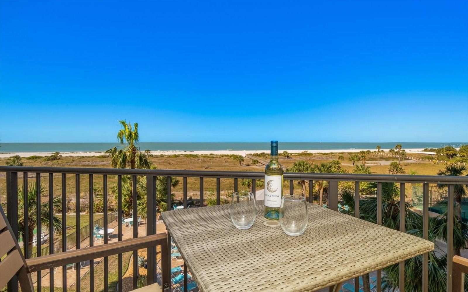 1230 Gulf Blvd #402