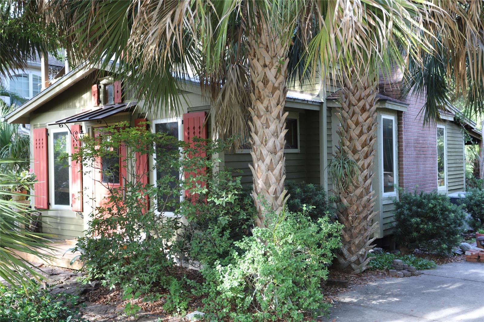 272 Orange St #A-B