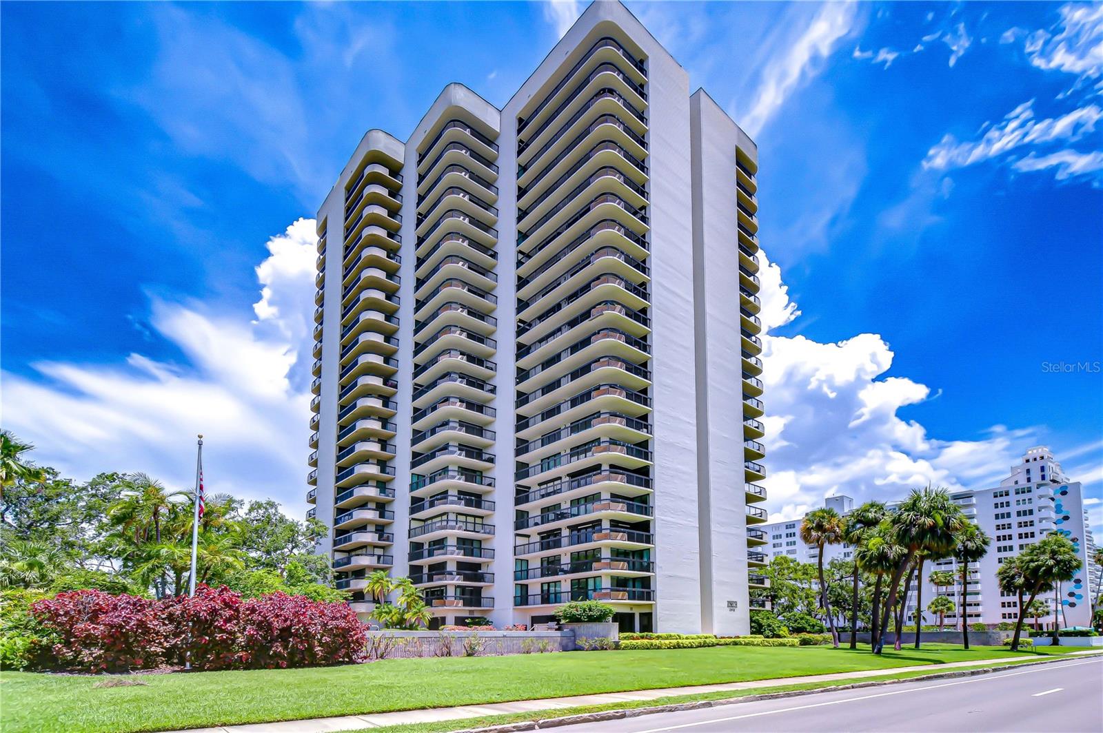2413 Bayshore Blvd #1903