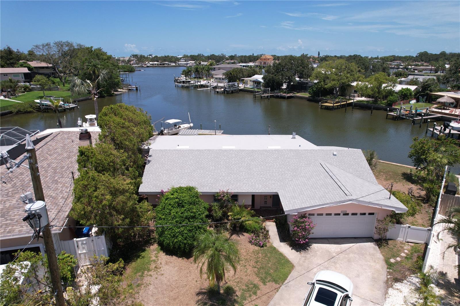 3995 South Cir