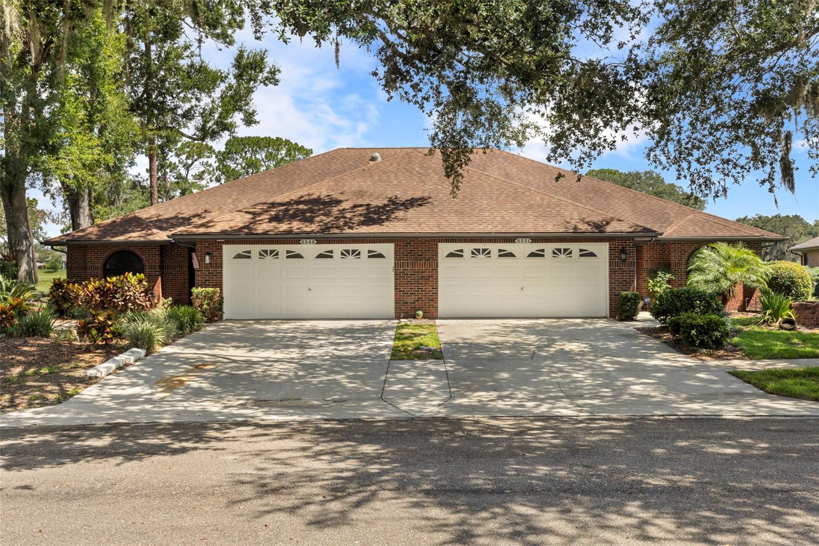 6549 Brentwood Dr