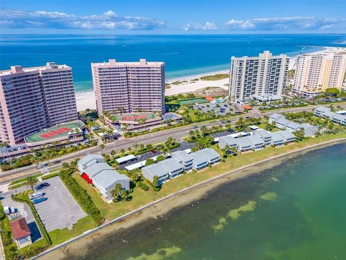 1351 Gulf Blvd #118