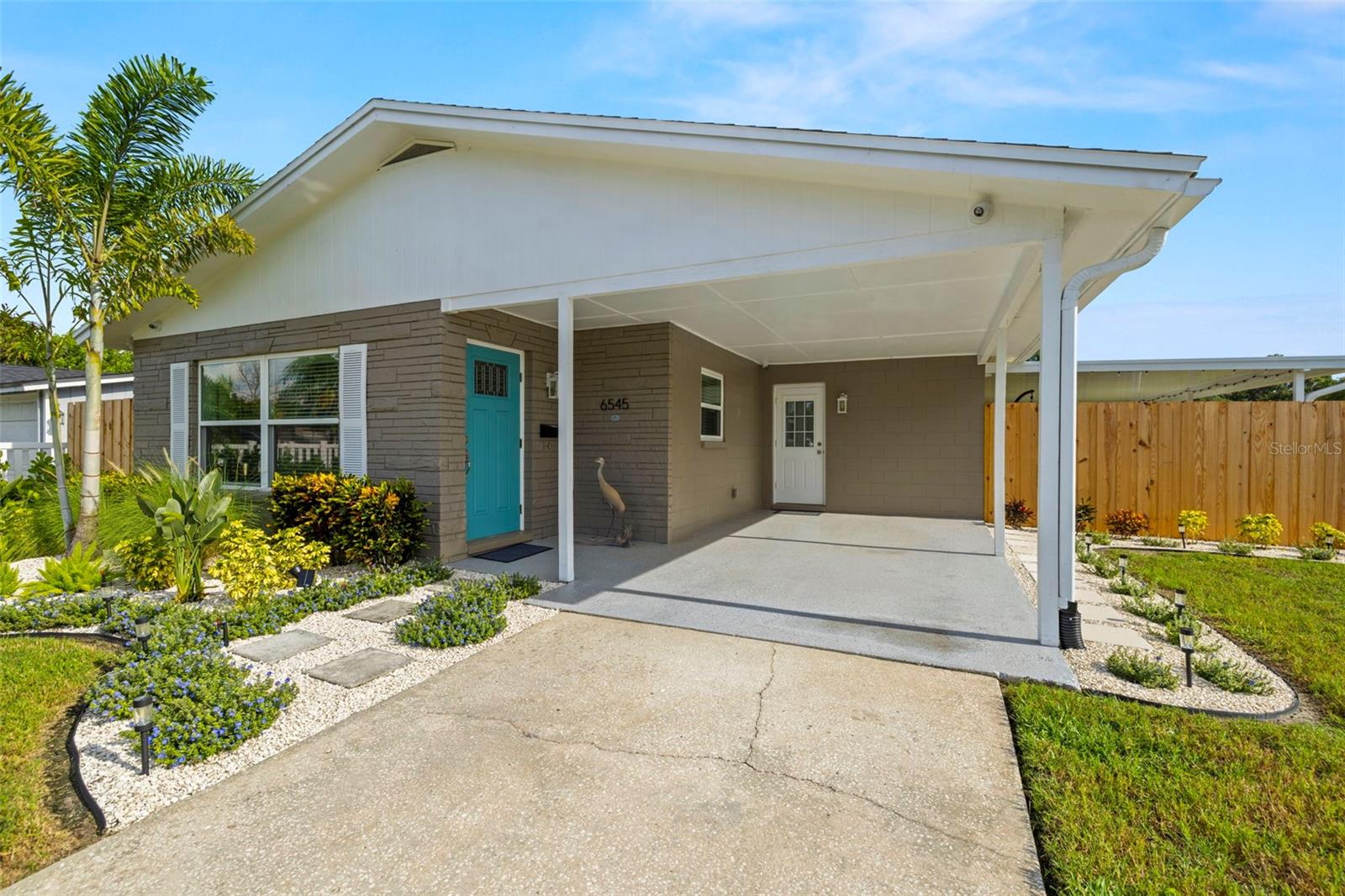 6545 S West Shore Cir
