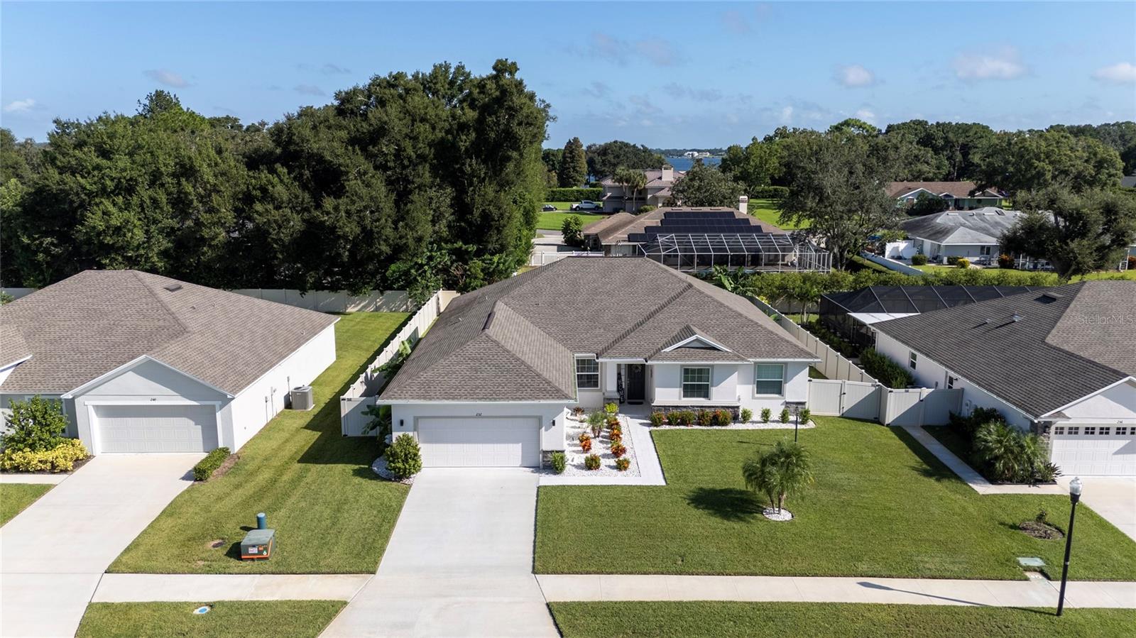 252 Samantha Ave,