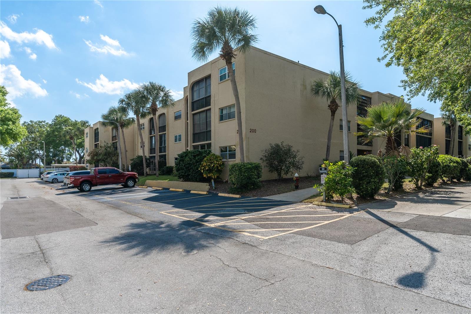 11485 Oakhurst Rd #200-207