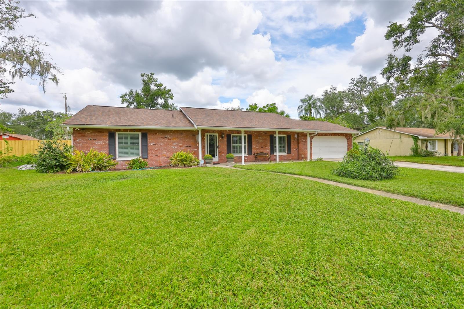 1408 Moss Laden CT