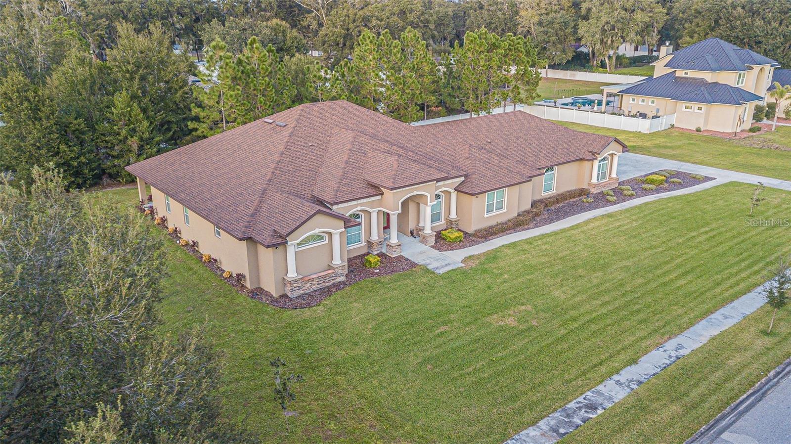 13102 Done Groven Dr
