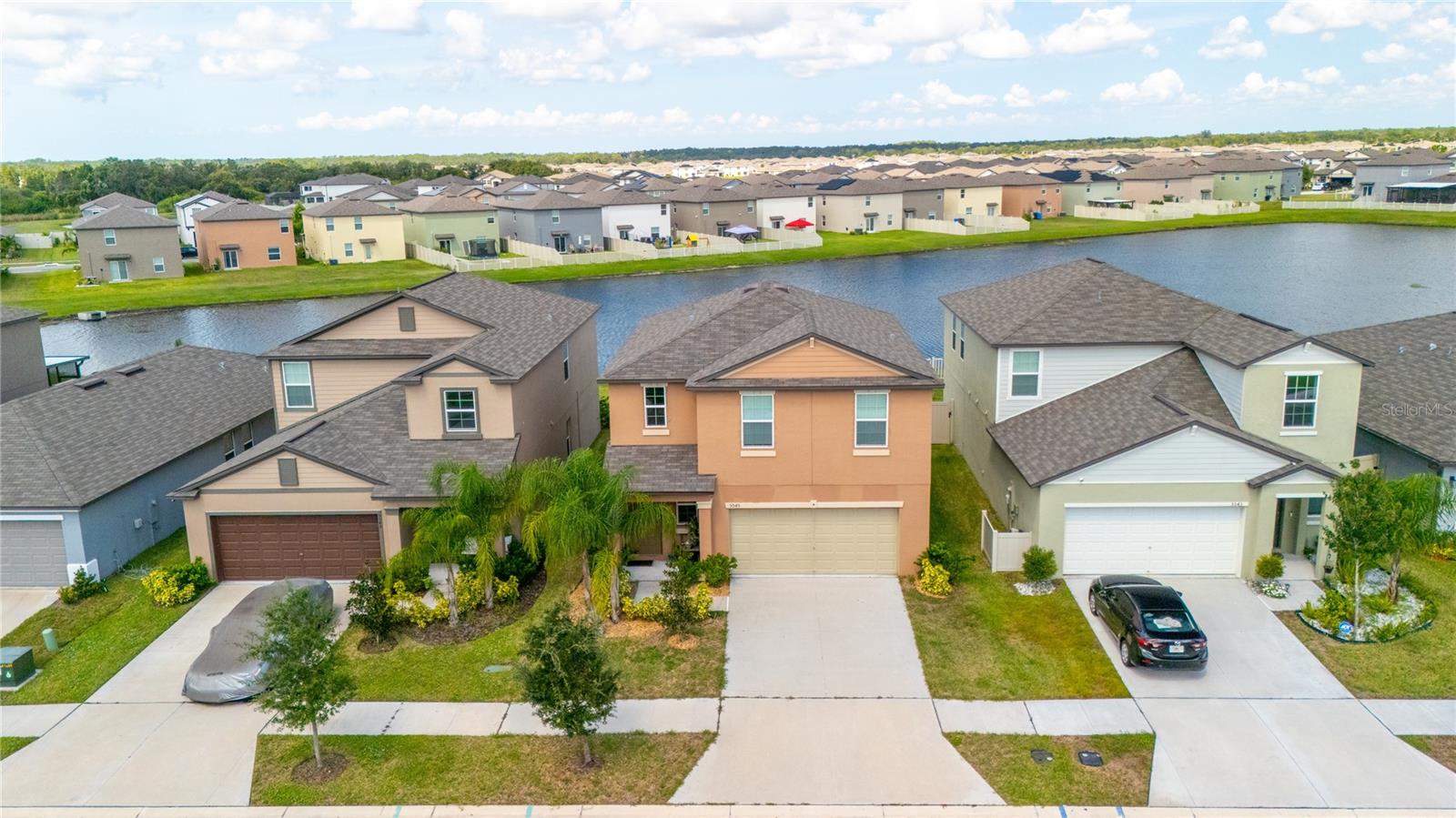 5545 Blue Azure Dr