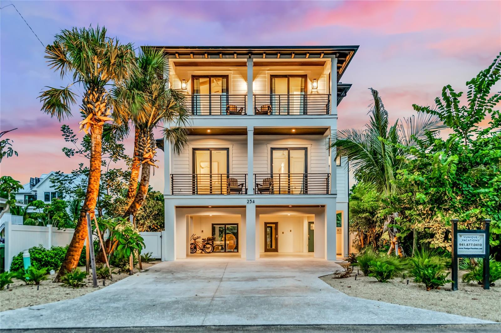 234 Grant Dr