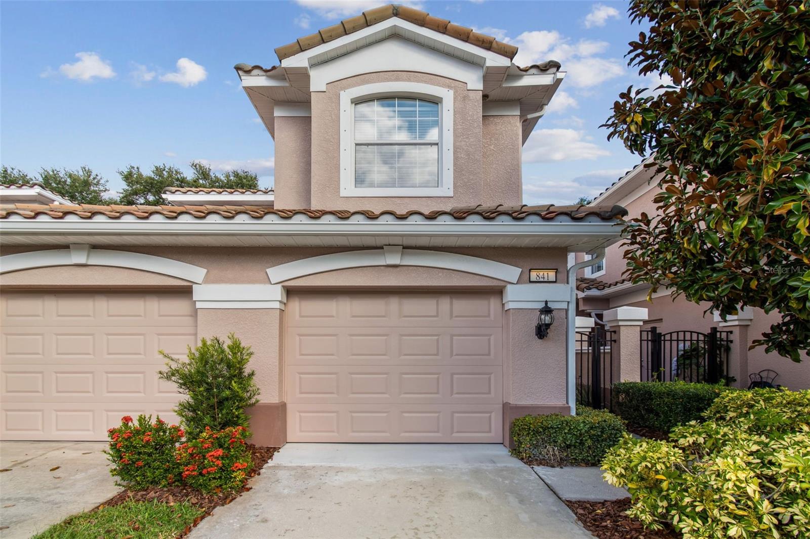 841 Lantern Way #202