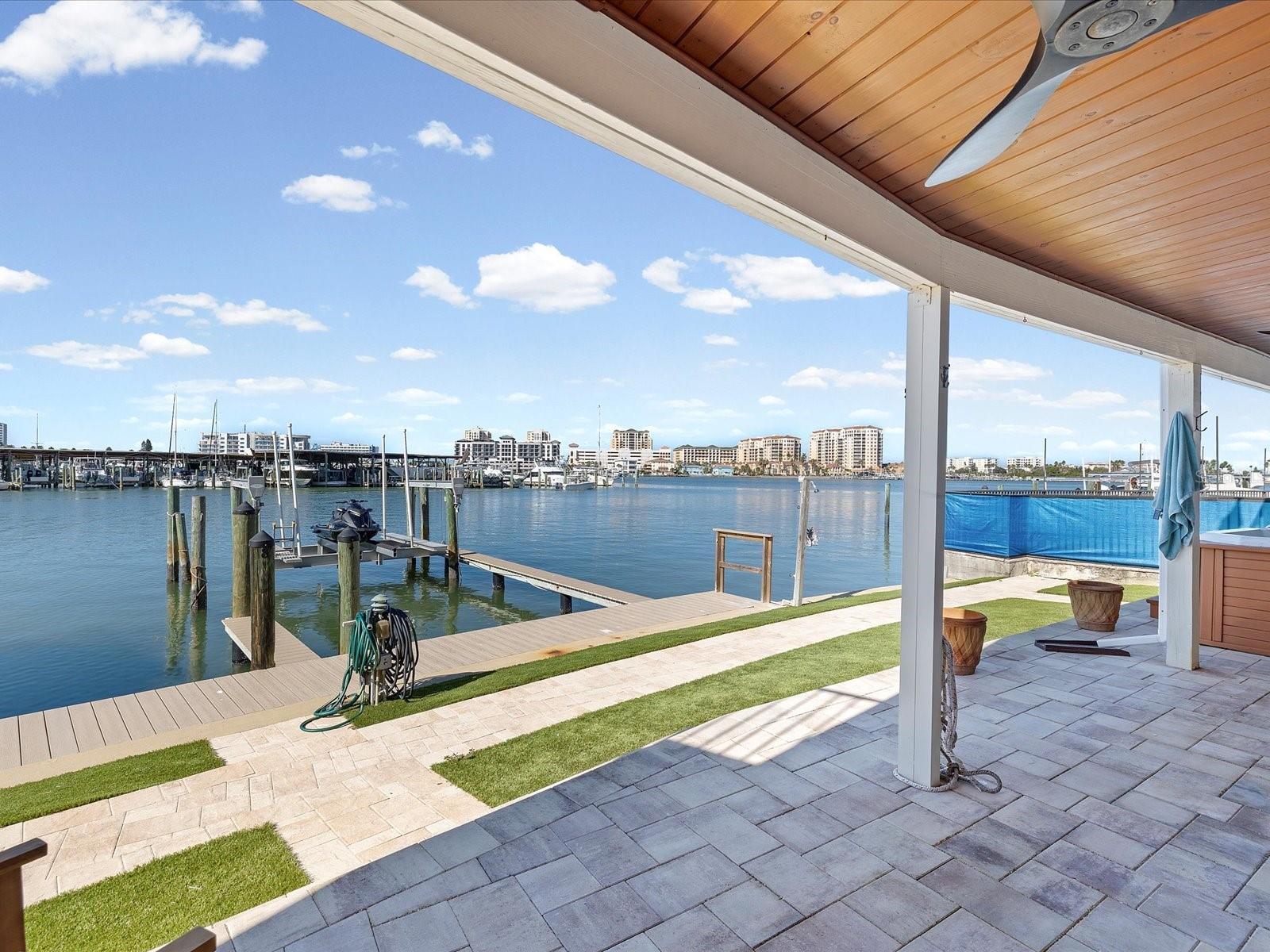 205 Dolphin Pt #4