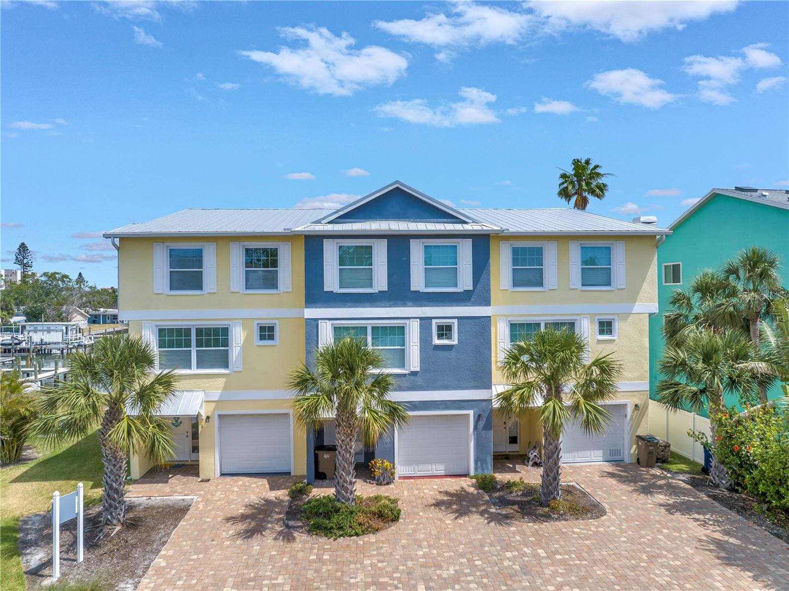 100 Windrush Blvd #1