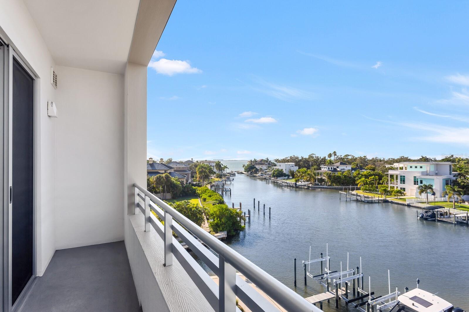 1709 N Tamiami Trl #503