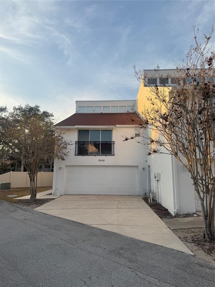9548 Orange Valley CT