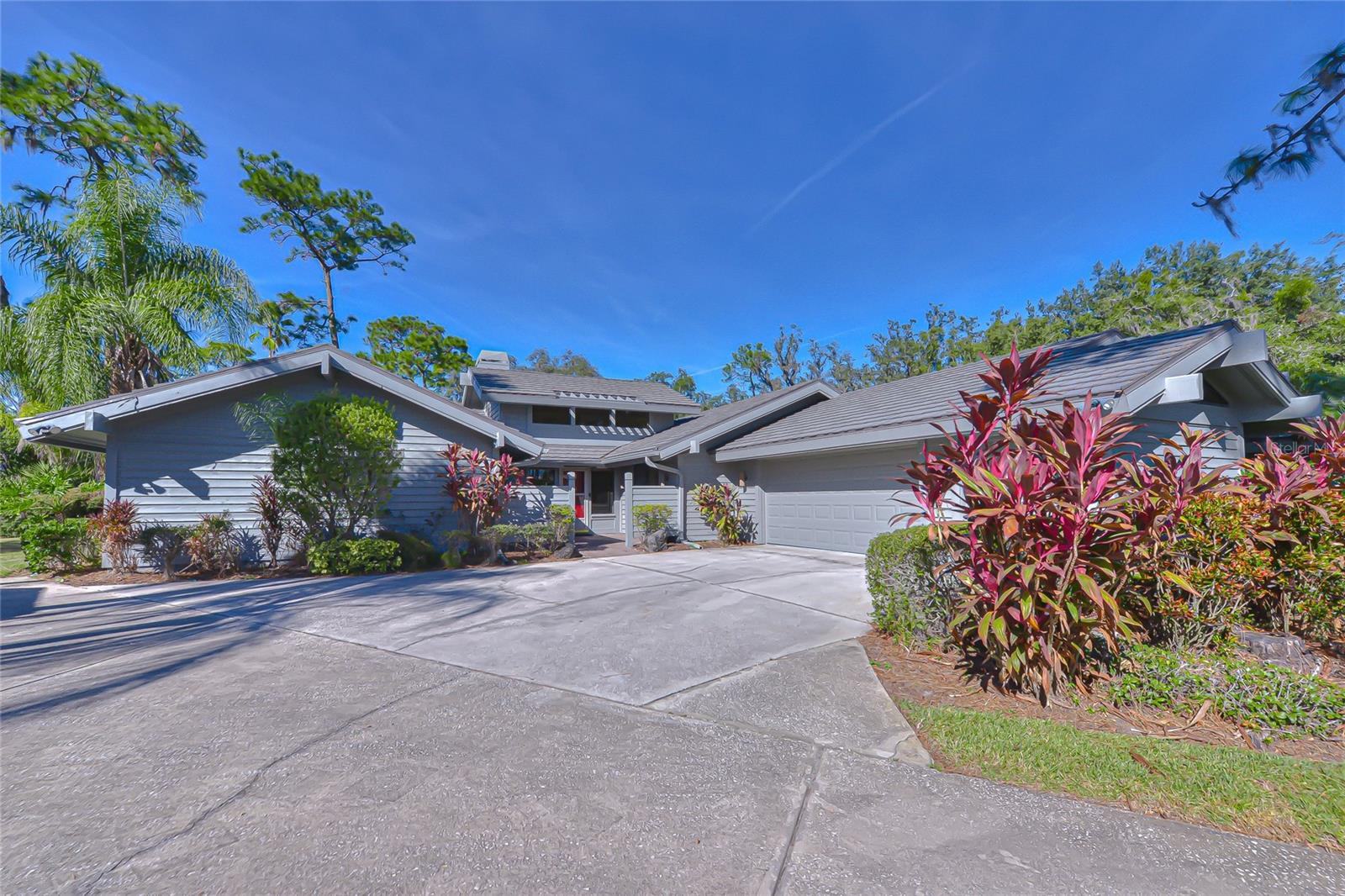 5355 Cobblestone CT
