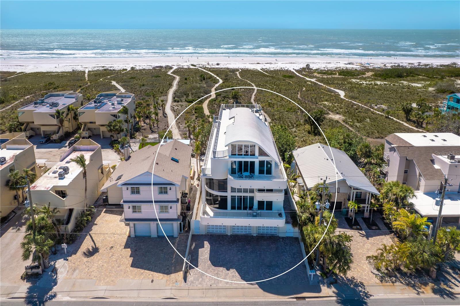 534 Beach Rd