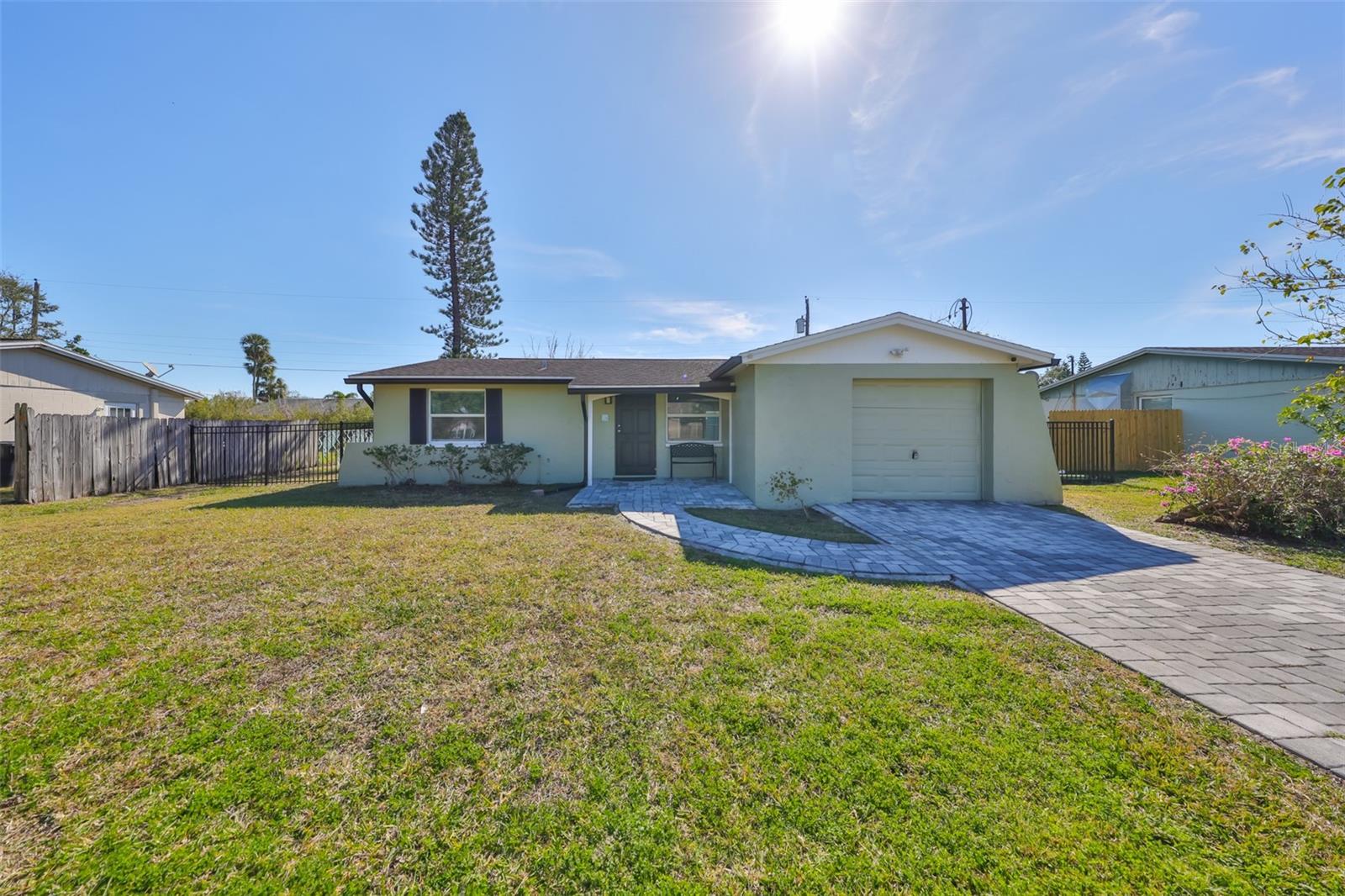 6025 Florida Cir S