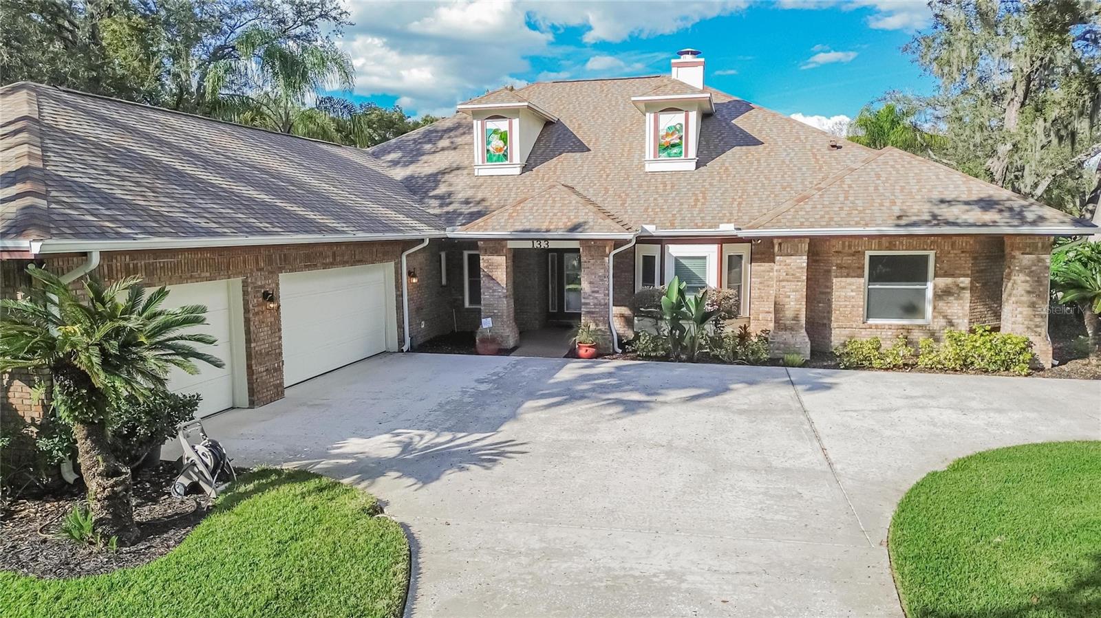 133 Barrington Dr