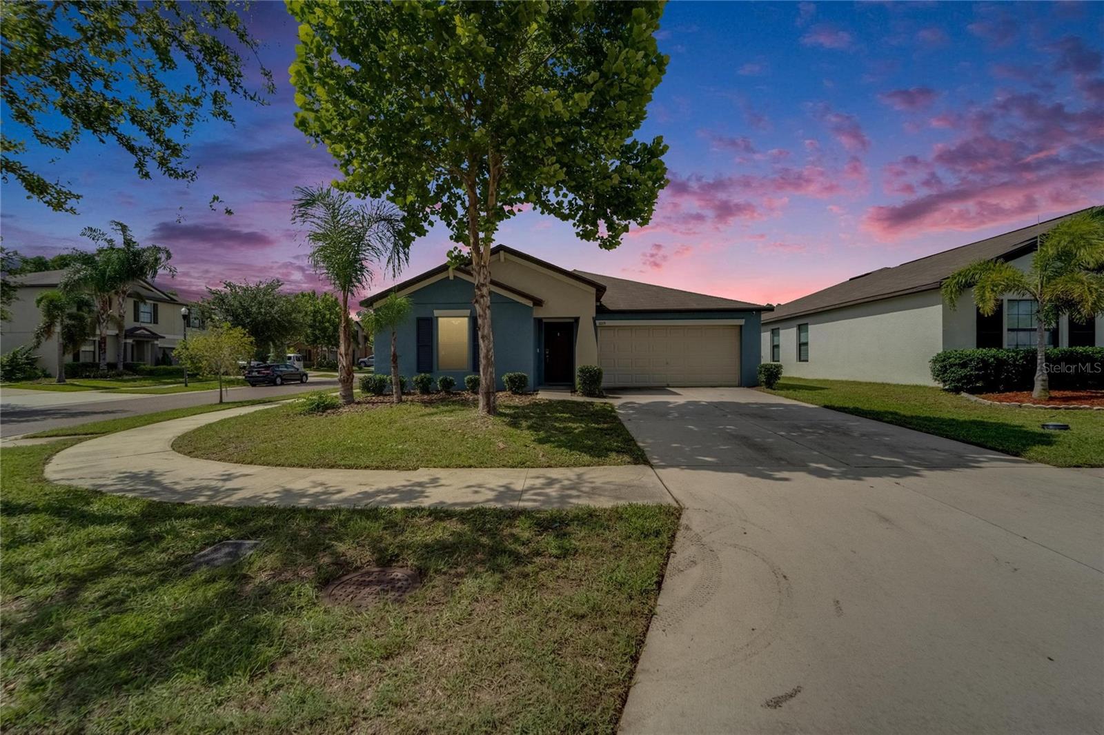 10119 Rose Petal Pl