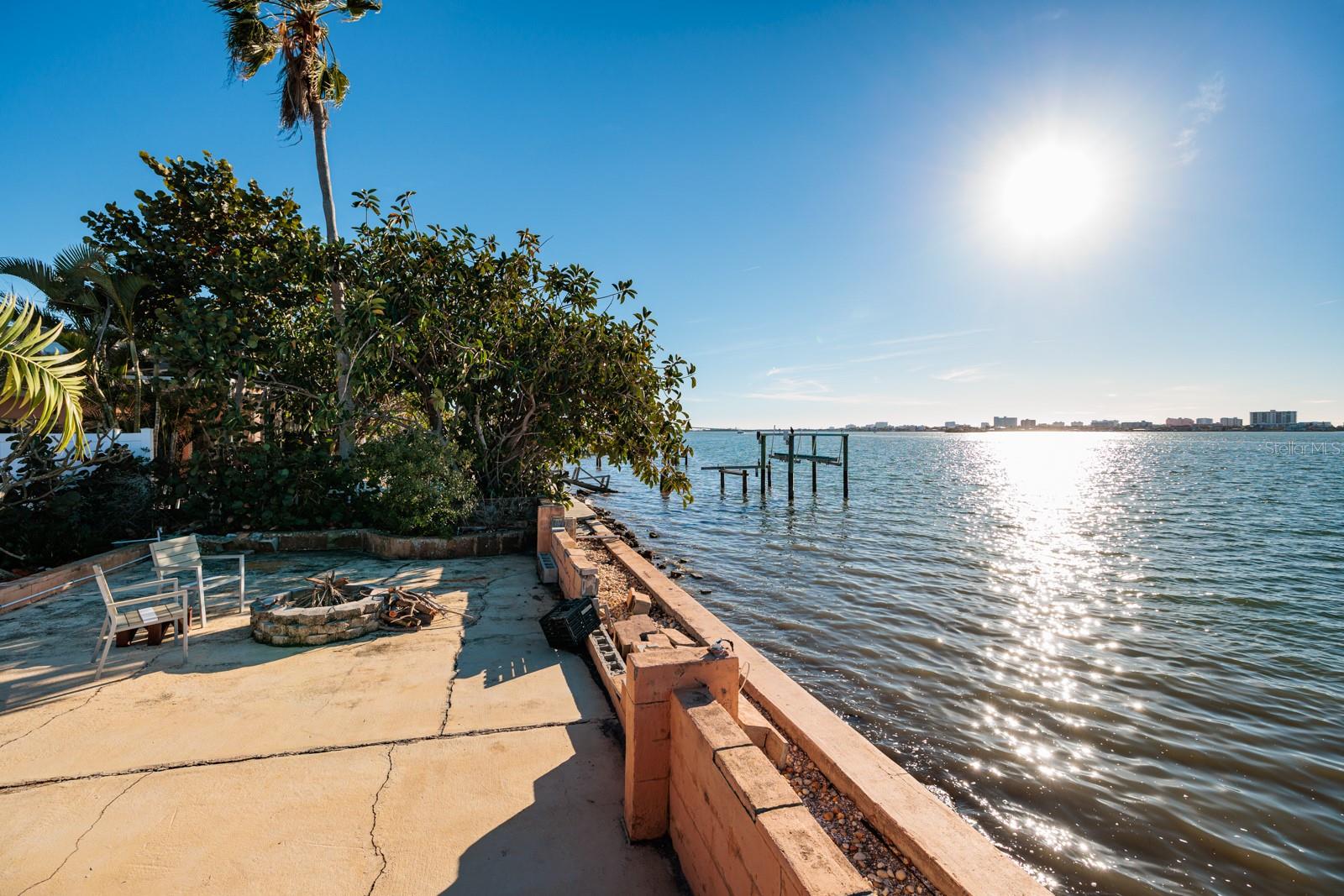 1844 Venetian Point Dr