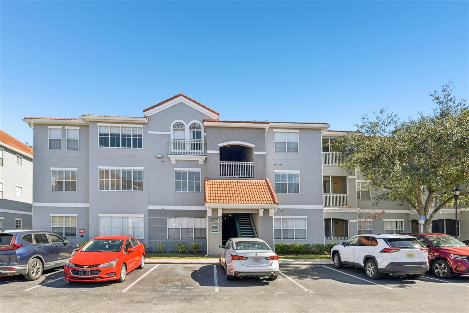 18001 Richmond Place Dr #1213