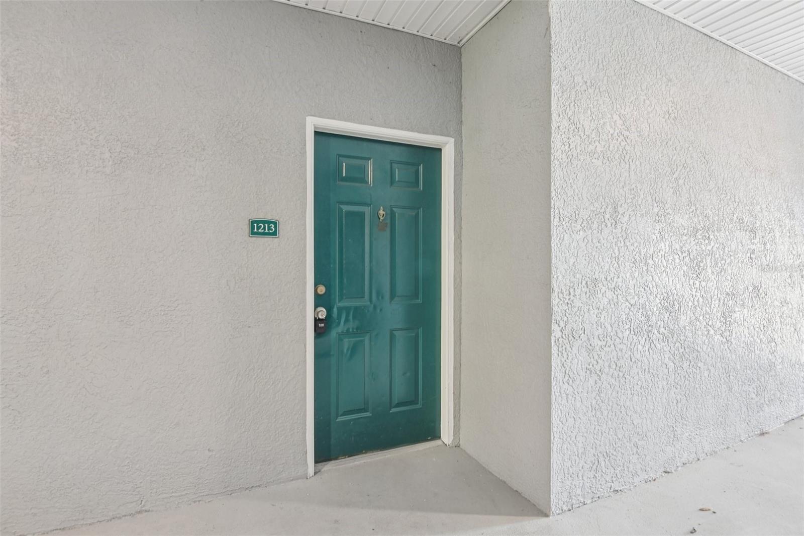 18001 Richmond Place Dr #1213