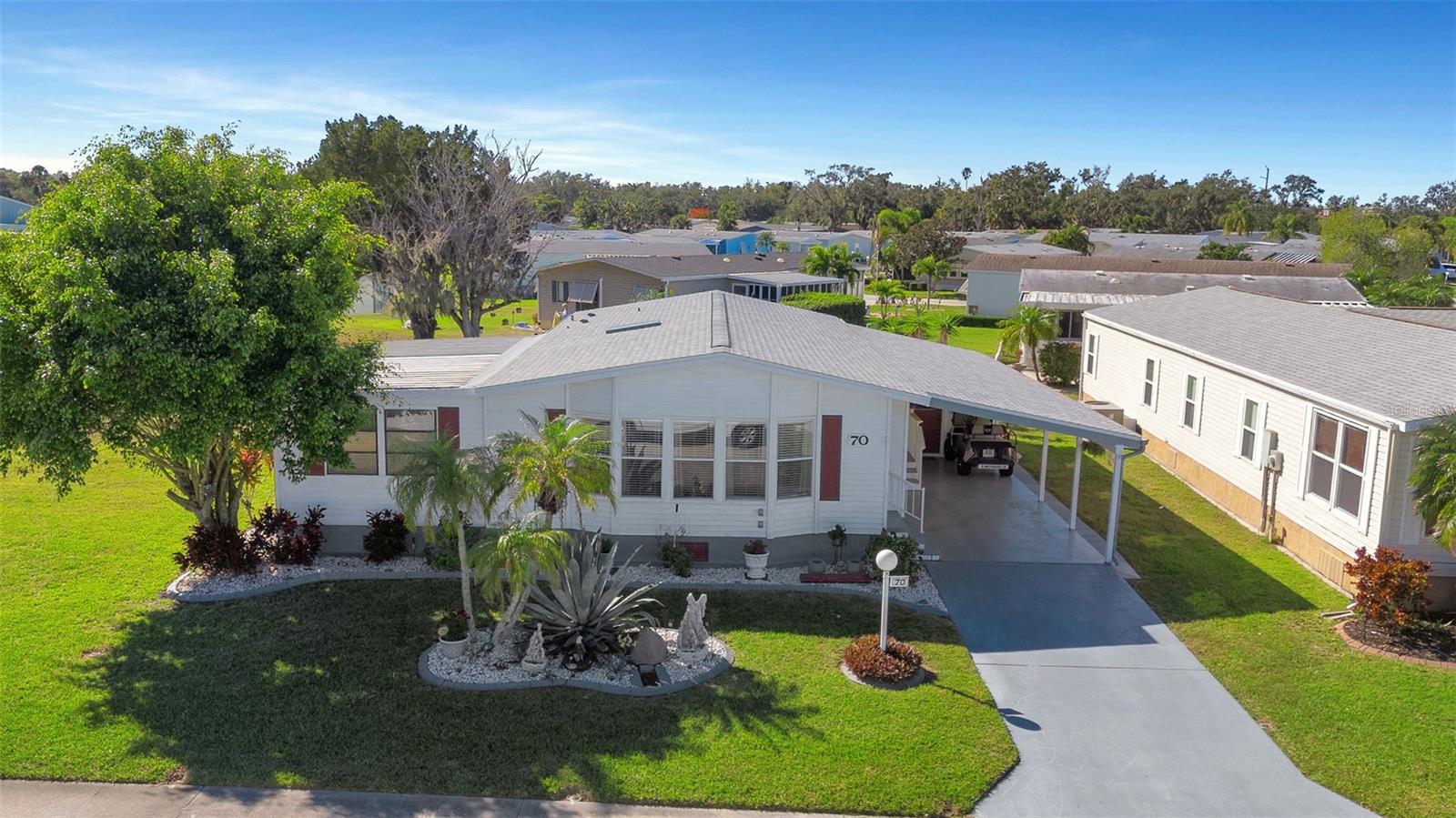 70 Mockingbird Ln