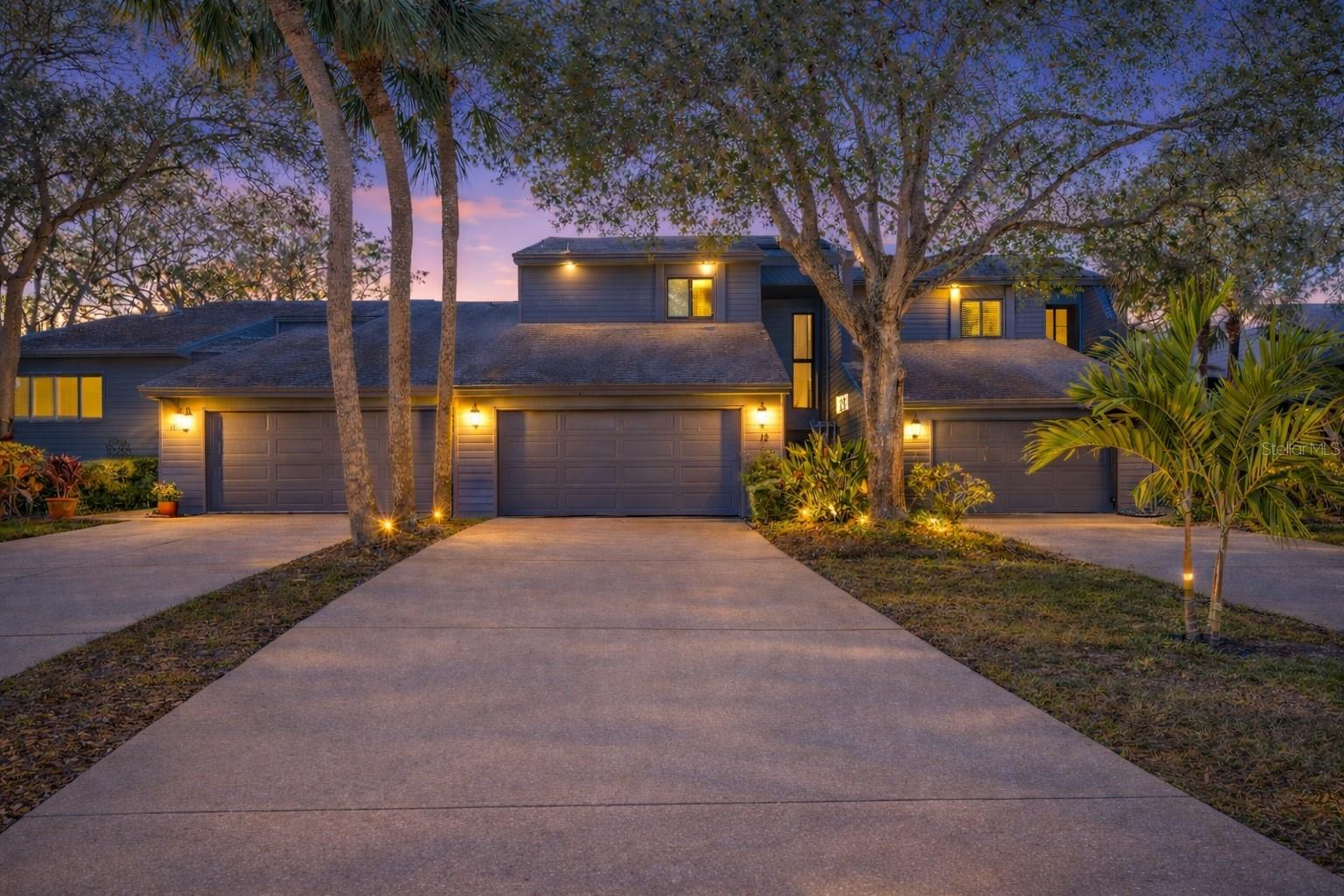 12 Mariner Dr #12
