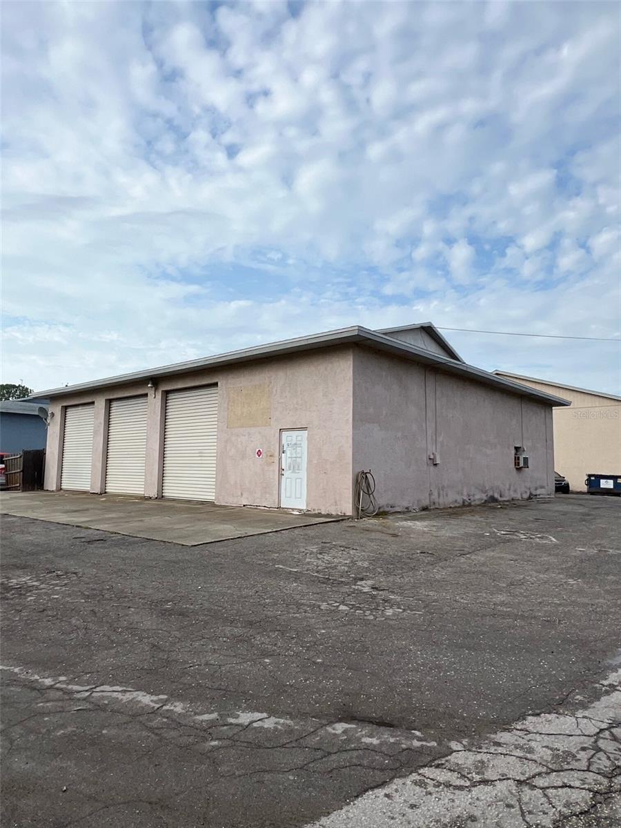 7809 Clark Moody Blvd