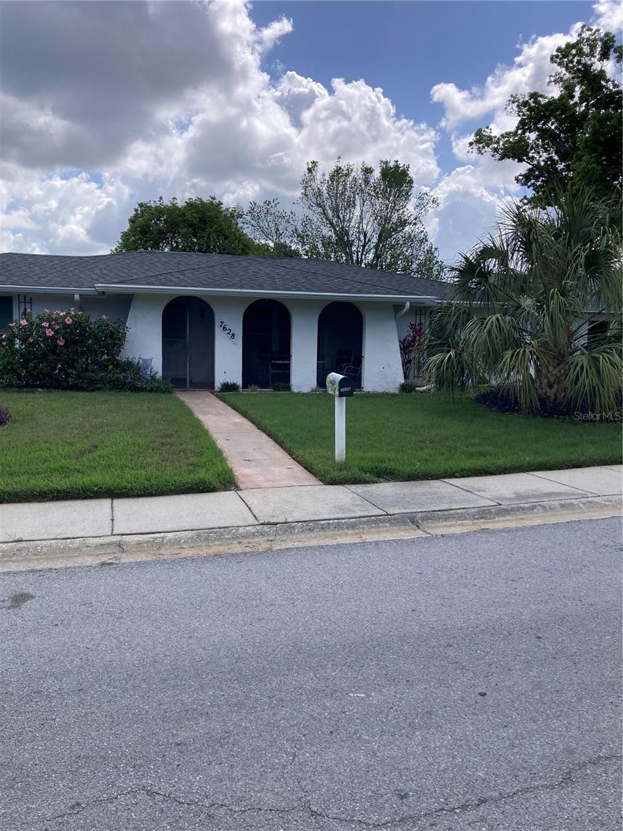 7628 Valley CT