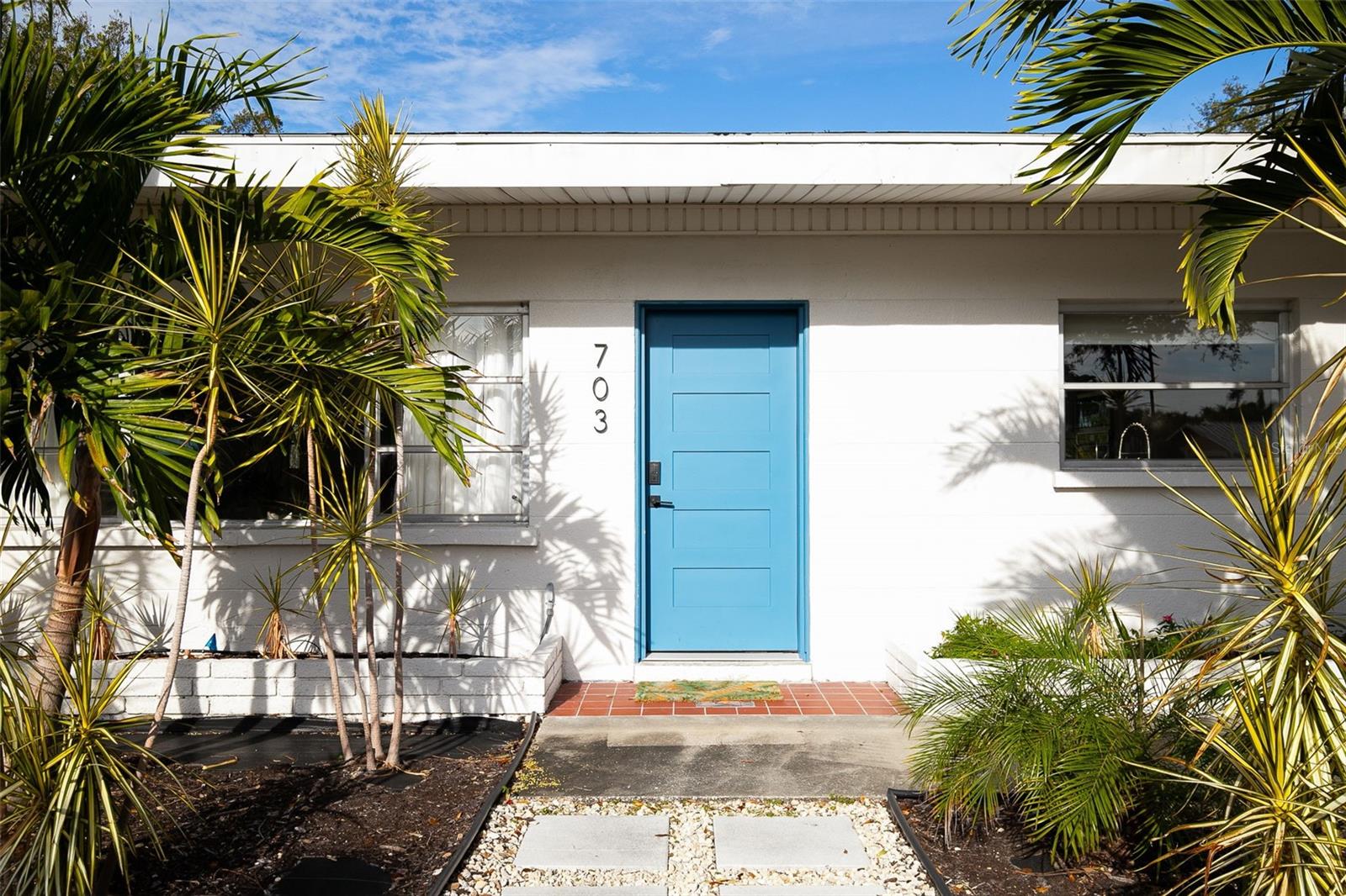 703 Whitfield Ave