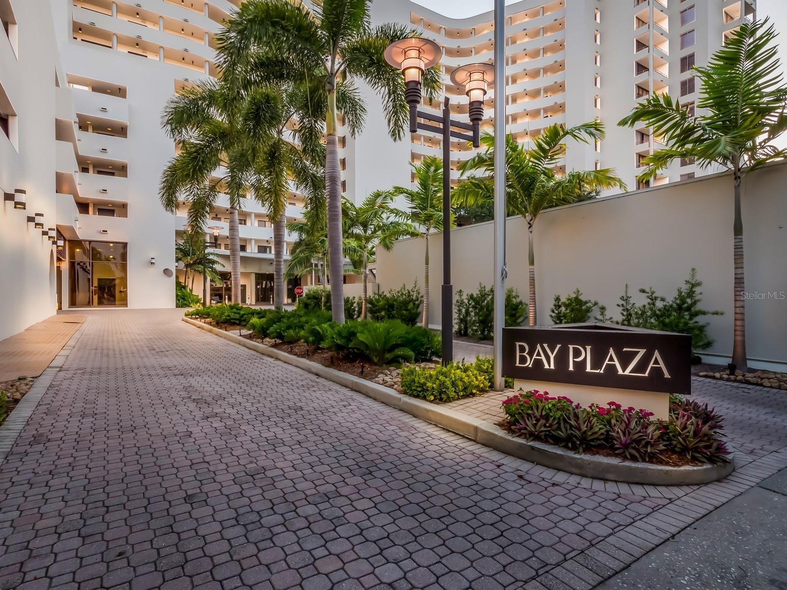 1255 N Gulfstream Ave #1106