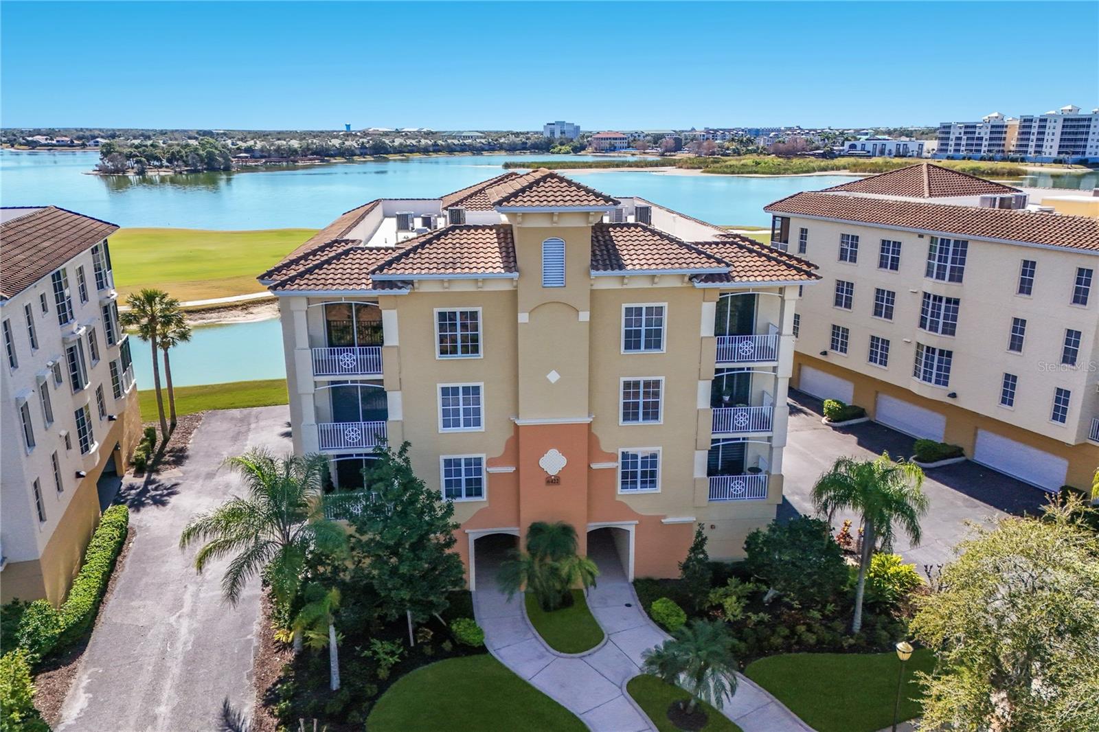 6422 Watercrest Way #302