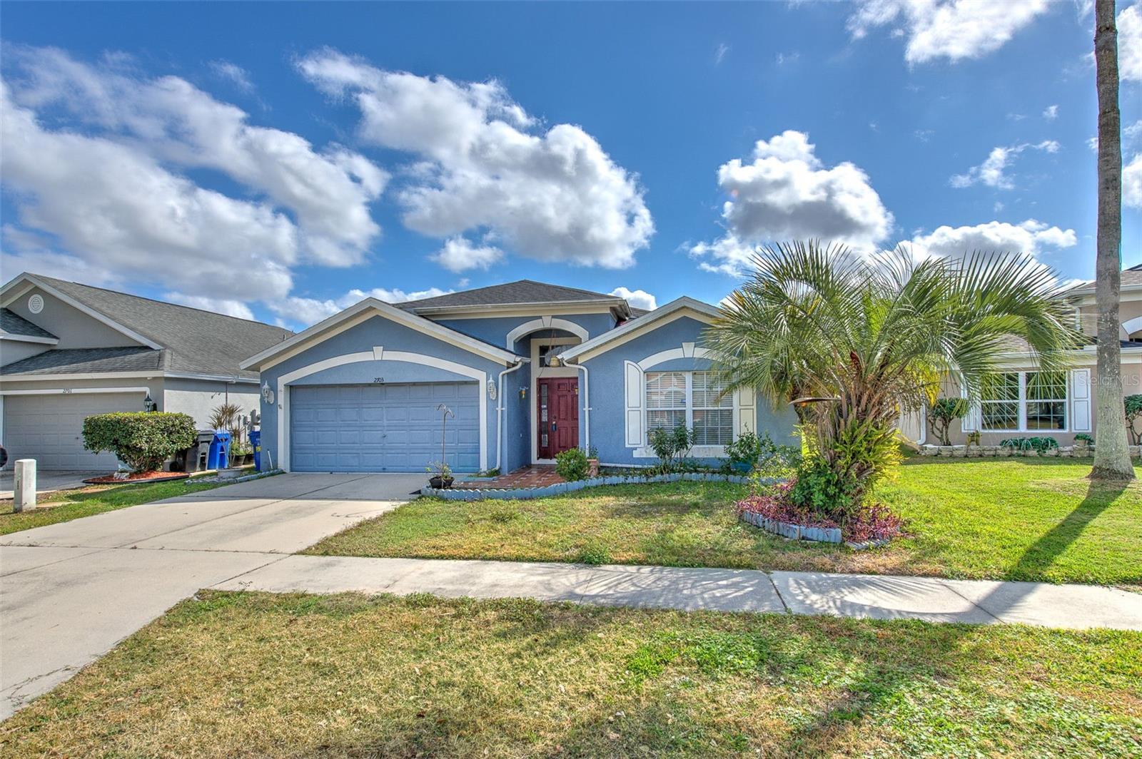 2703 Breakwater CT