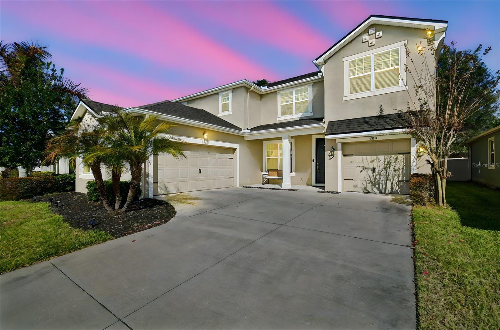 2604 Valley Sunset Ln