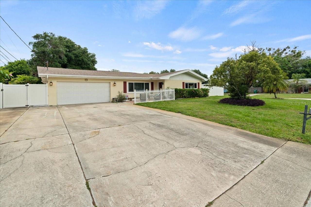 1560 Bel Keene Dr