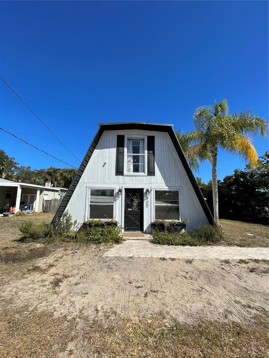 900 Riverside Dr