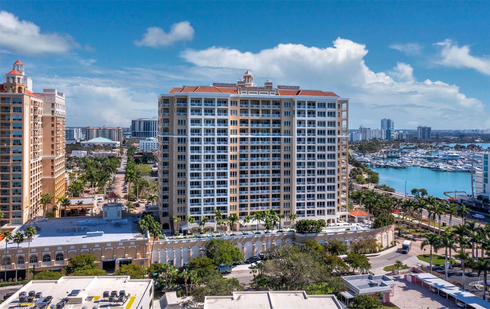 35 Watergate Dr #1403