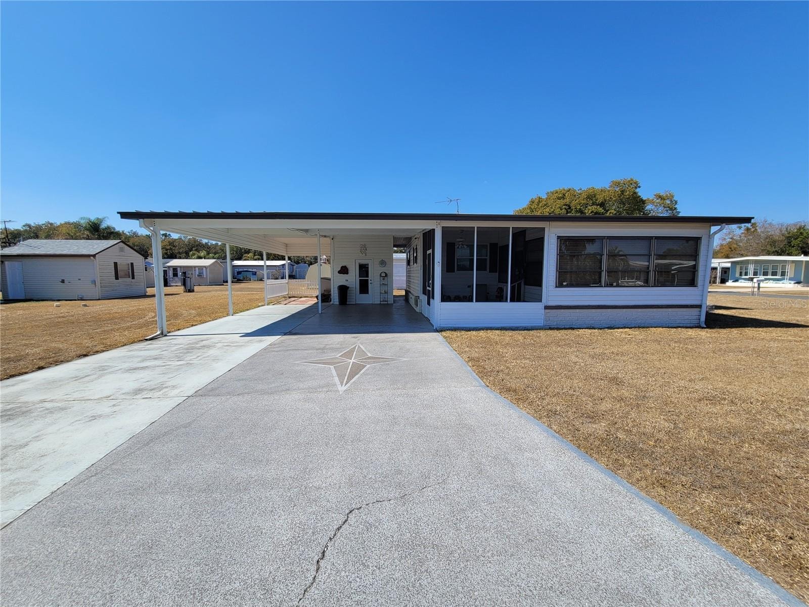 39438 Rockford Ave