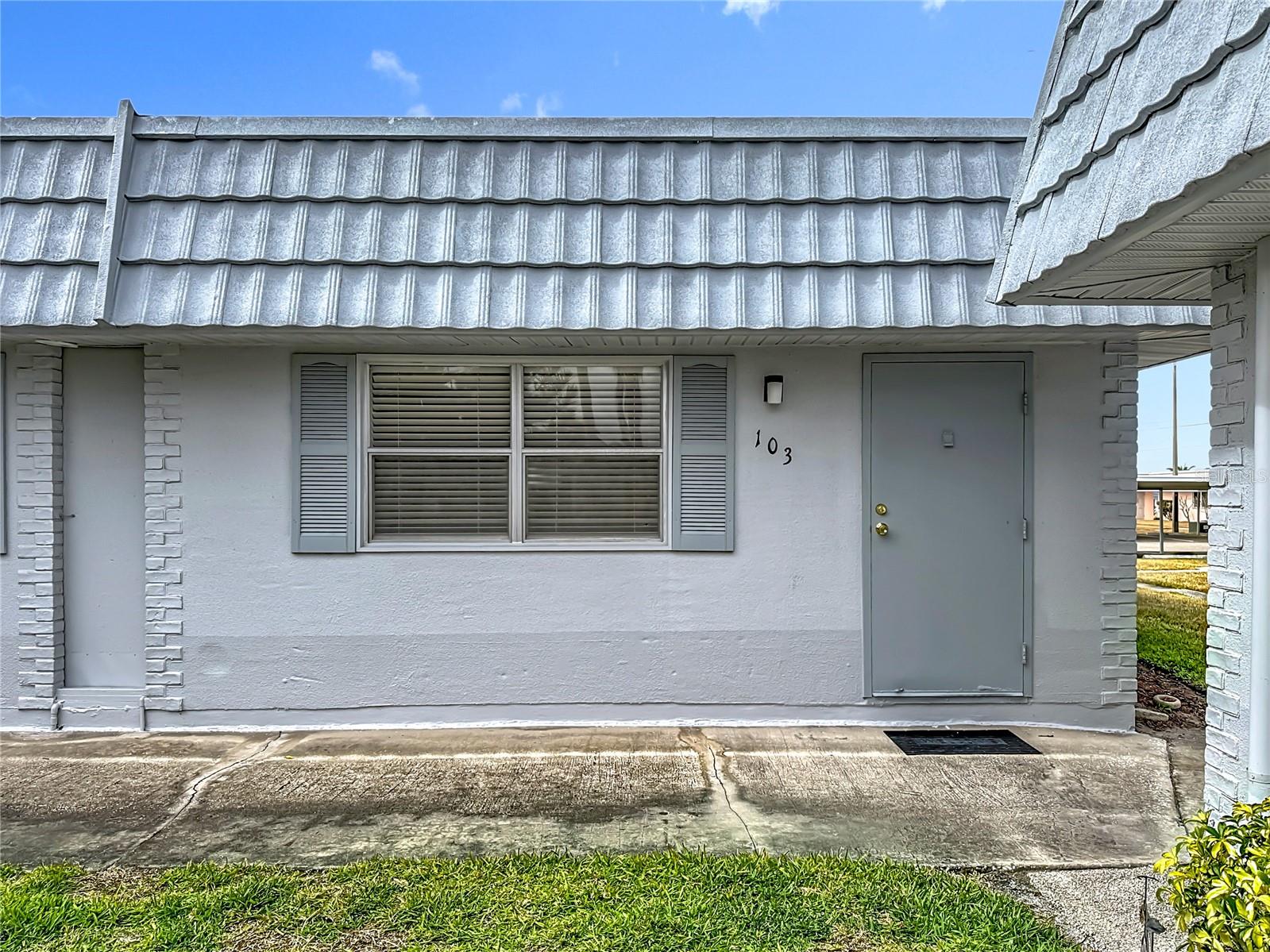 202 Bedford Trl #103