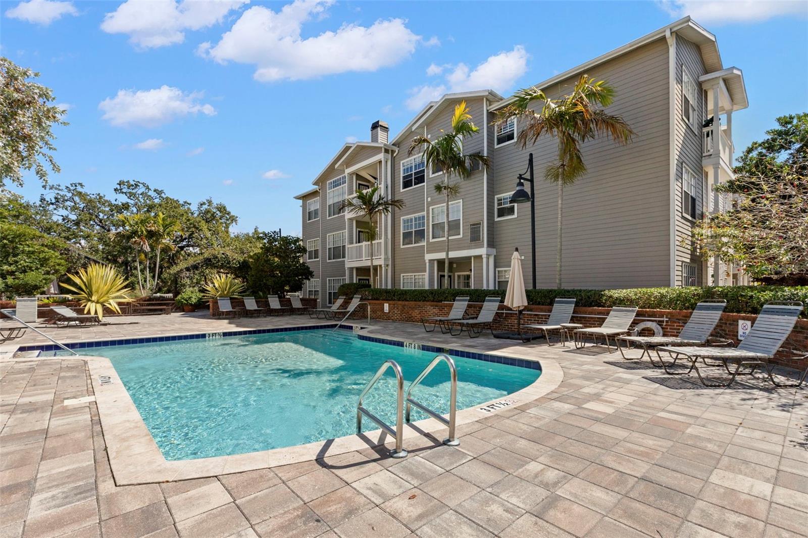 800 S Dakota Ave #214