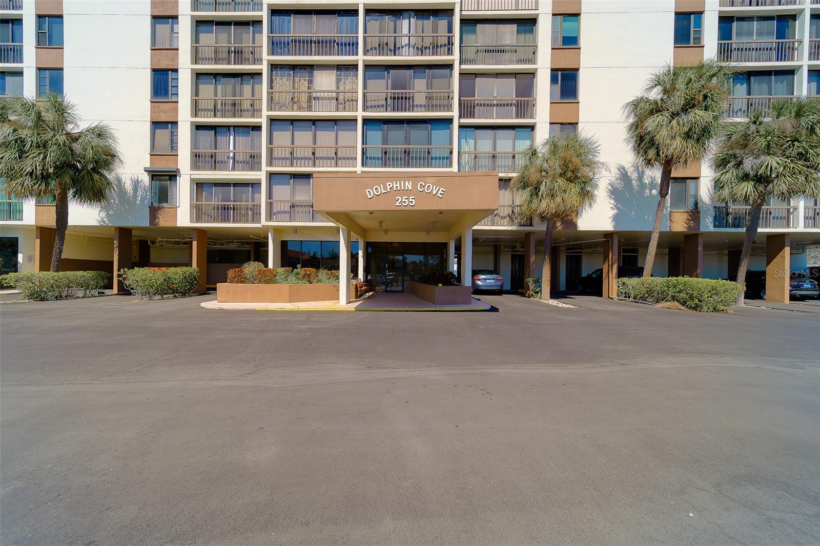 255 Dolphin Pt #802