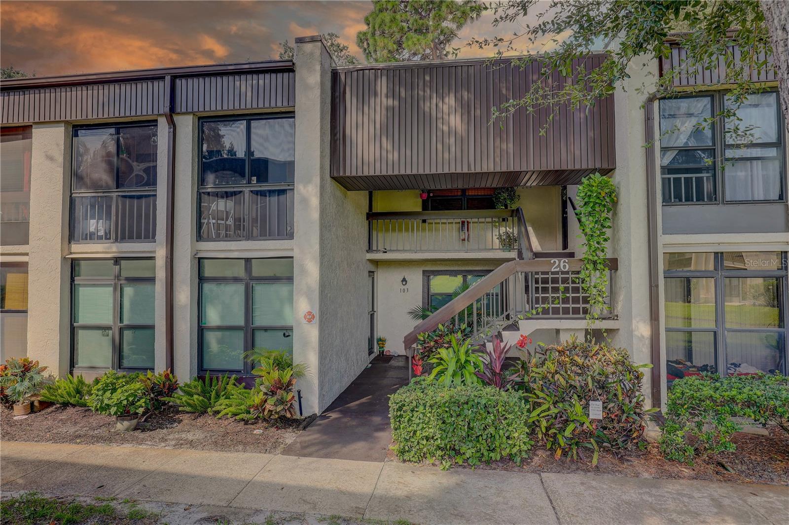 2400 Winding Creek Blvd #26-203