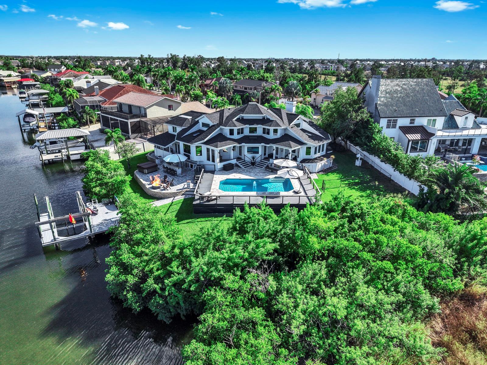 945 Bunker View Dr