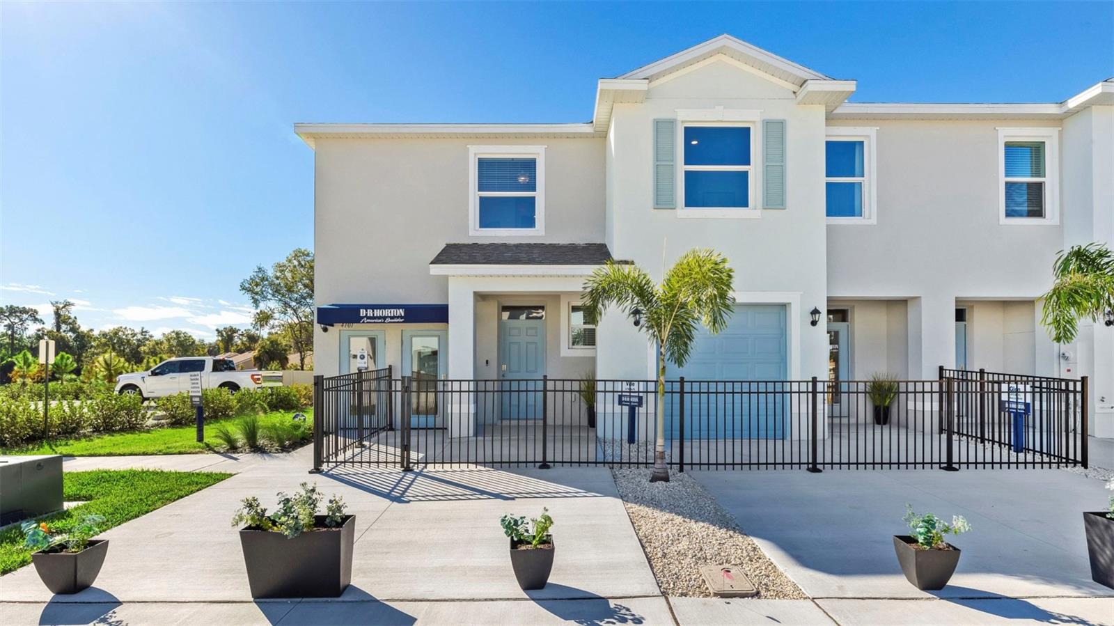 4040 Gold Dust Ln