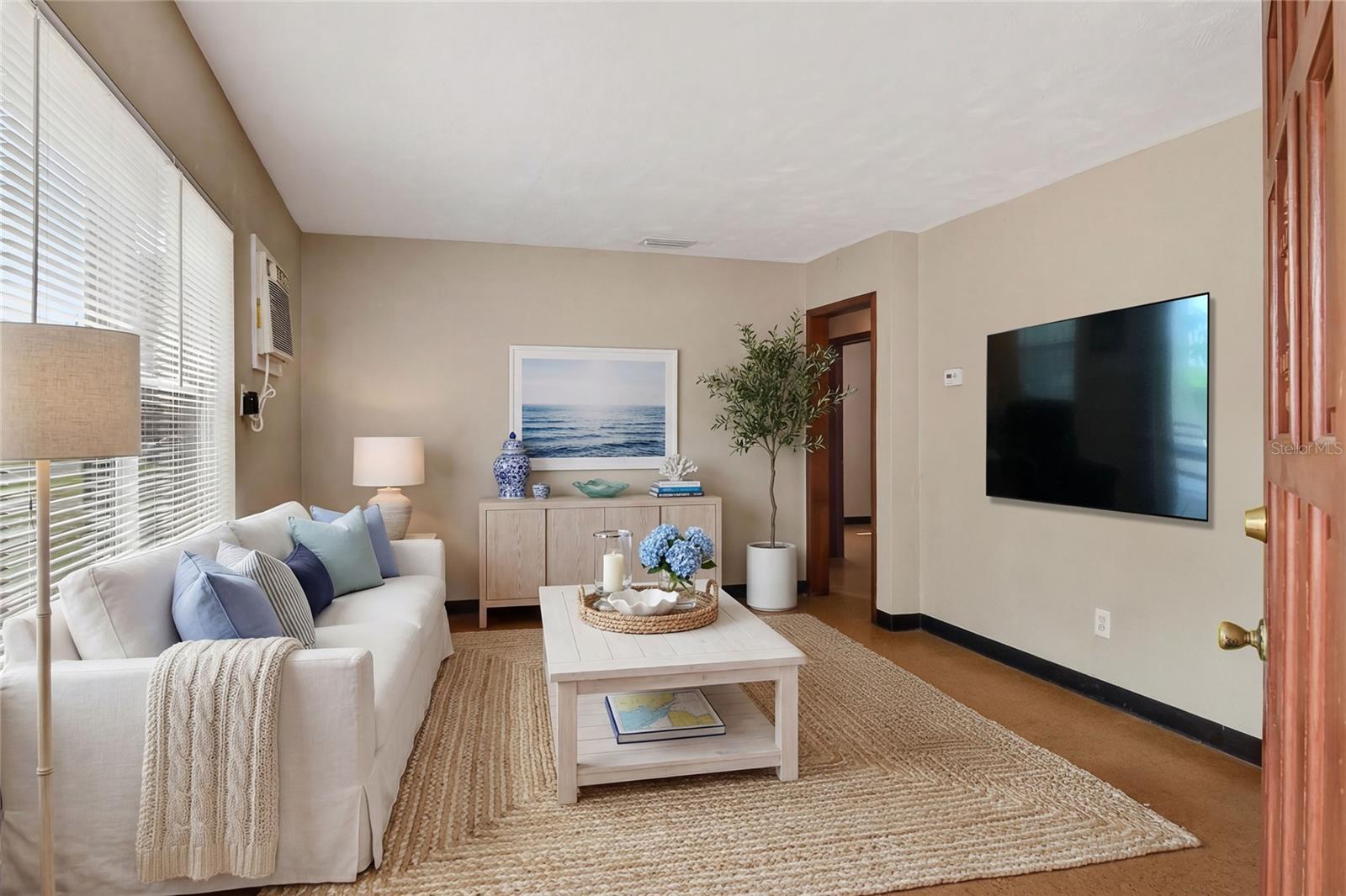 1248 Woodland Ave